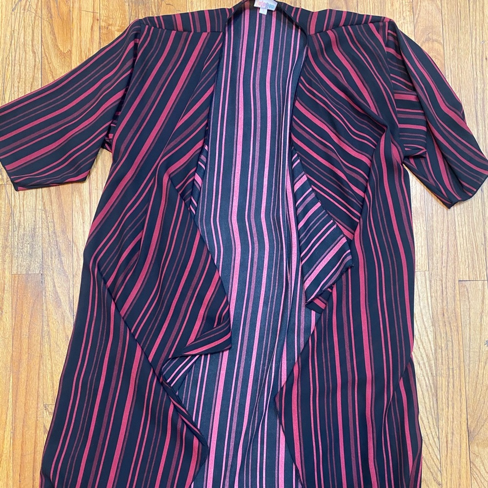 Lularoe Shirley Kimono (S)